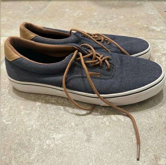 Vans - Picture 4 of 6